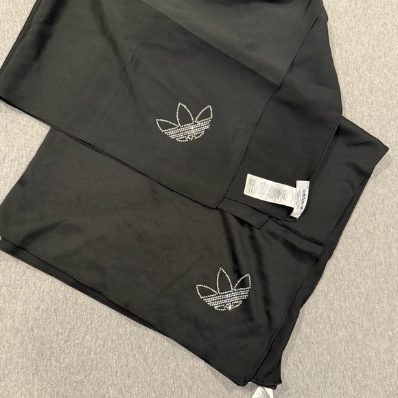 2 Of Adidas Black Rhinestone Square Scarf Head Wrap Women Bandana Muslim Scarf - Picture 6 of 6